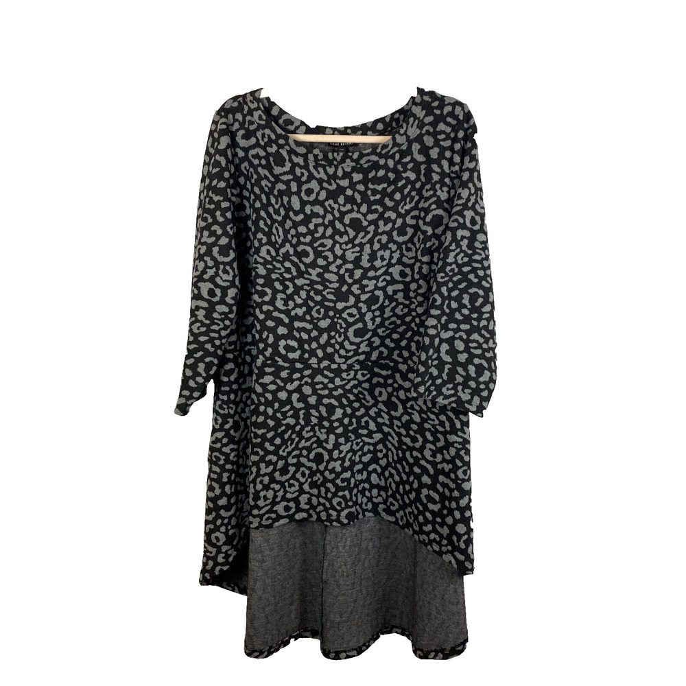 Lane Bryant Long Tunic Peplum Top Sz 22/24 Hi-Low Gray Black Leopard Jaquard